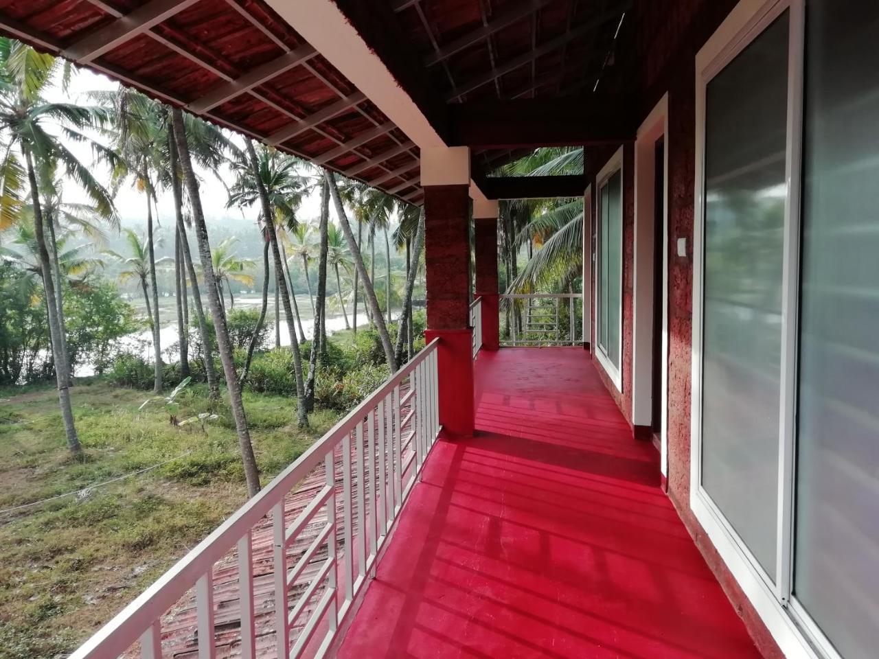 Kannur West Beach House Екстериор снимка